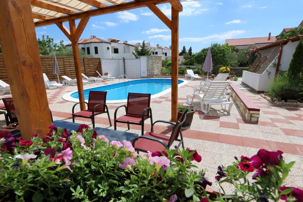 Bed & Breakfast Pansion Comfort Sidro 3*